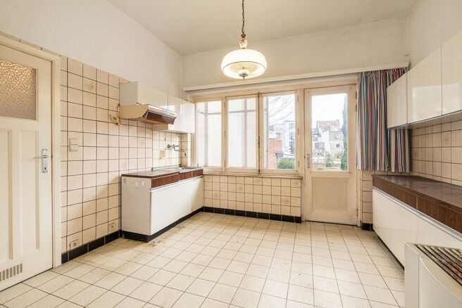 Appartementsgebouw te koop in Anderlecht