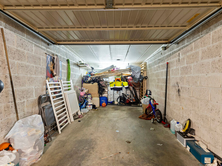 Ondergronds garagebox in een mede-eigendom aan de Tentoonstellingslaan te Jette.
Momenteel wordt de garage verhuurd voor 100 euro per maand.